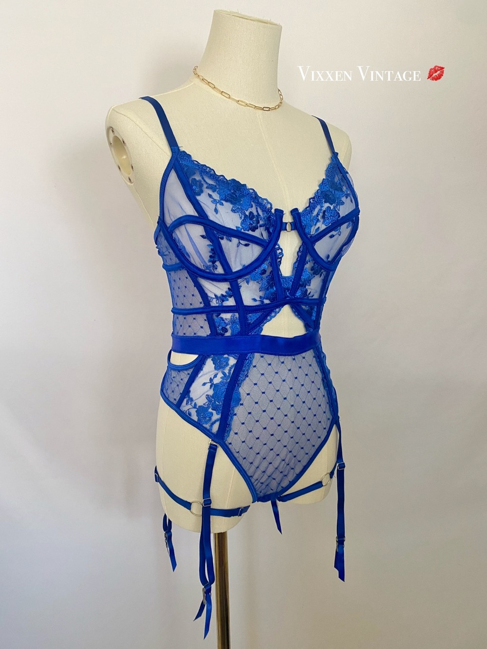 FLORAL EMBROIDERED MESH UNDERWIRE THONG TEDDY BODYSUIT & GARTERS IN COBALT BLUE